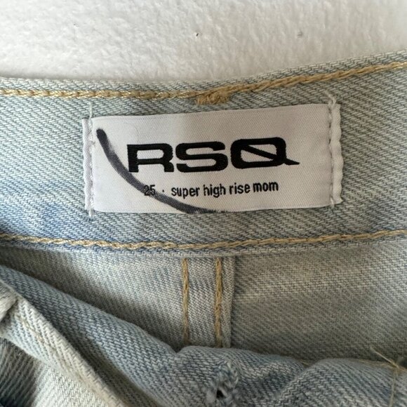 High-Waisted Light Wash Denim Shorts By RSQ Size M Womens Casual Rolled Cuff - Picture 8 of 12
